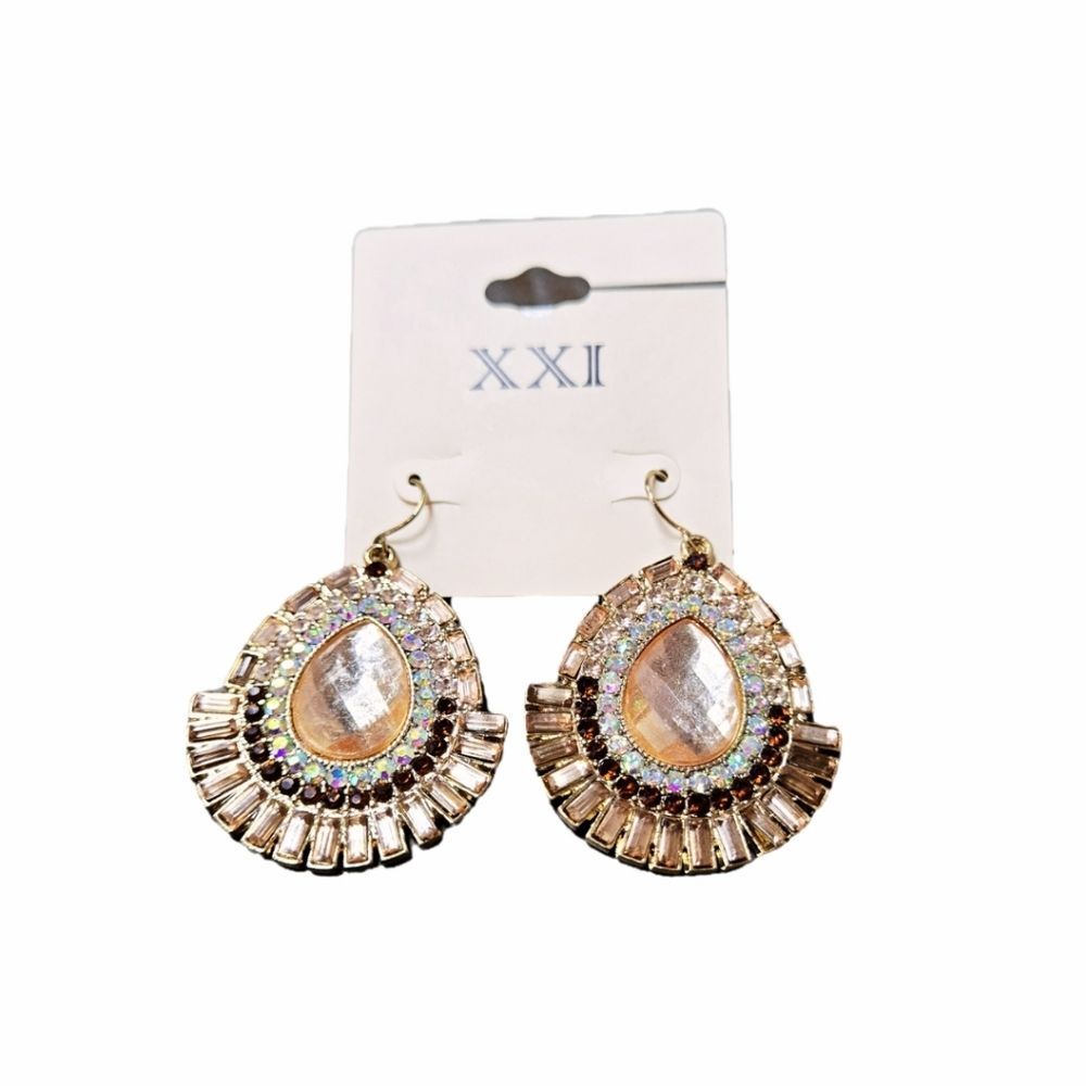 Forever 21 NWT Rose Gold Teardrop Rhinestone Dangle Earrings